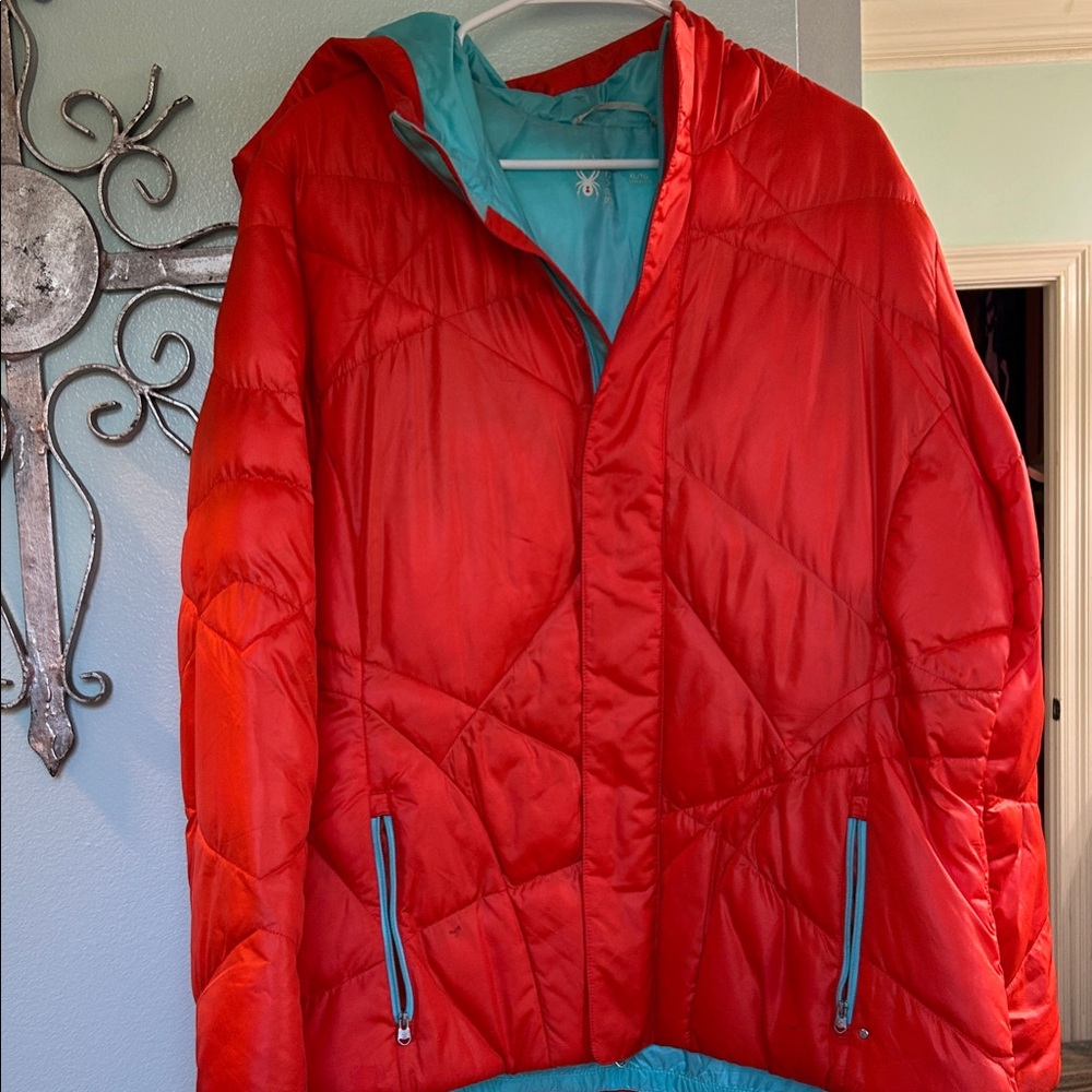 SPYDER Vibrant orange Puffer Jacket with light blue accents